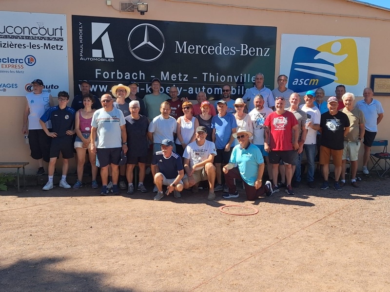 Tournoi de pétanque à l'ASCM